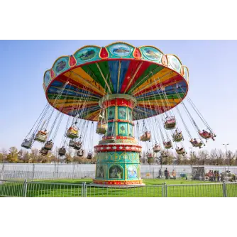 Carusel cu Scaune Zburătoare 2